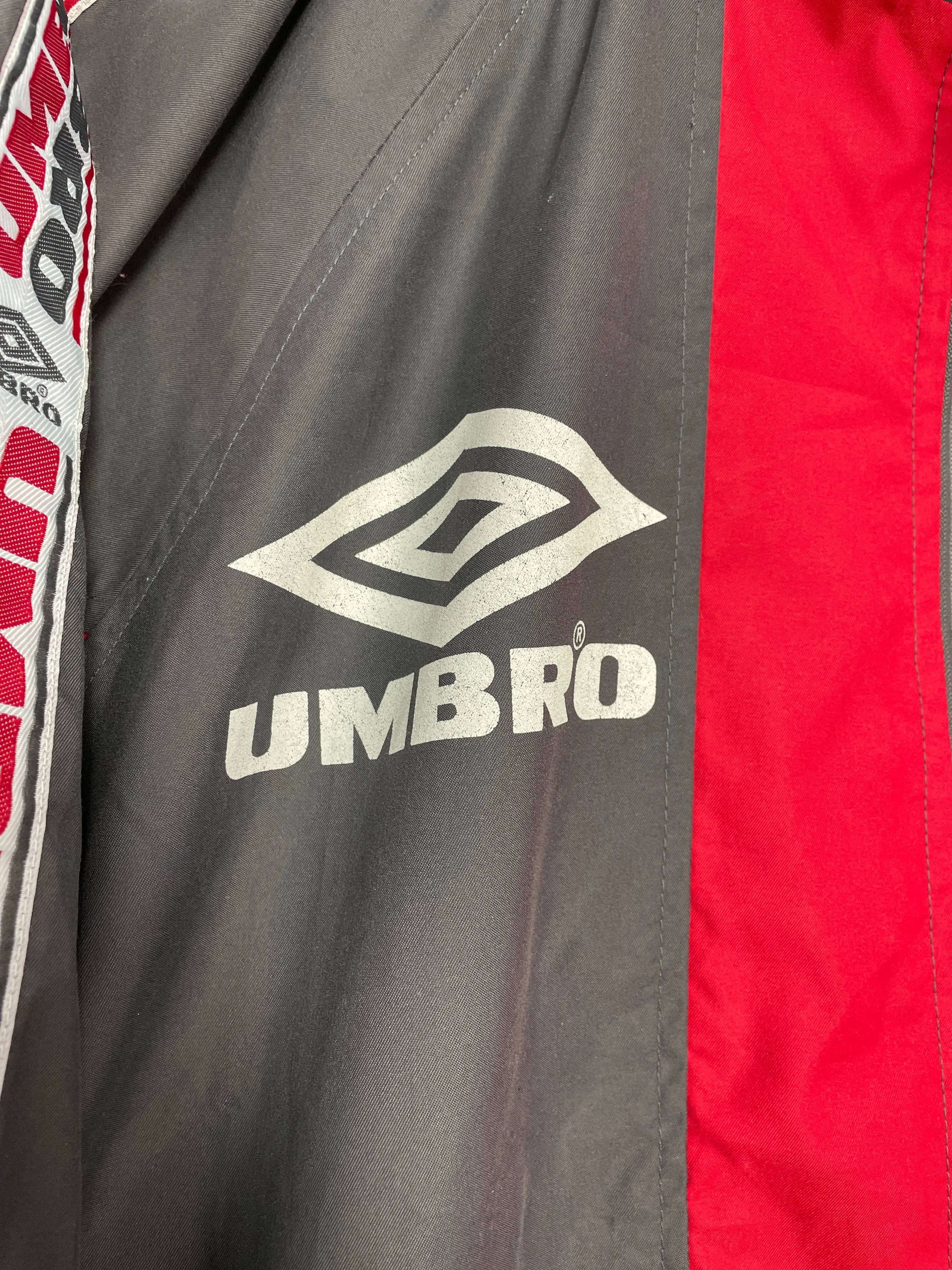 1994/95 UMBRO TRAINING JACKET (L) UMBRO