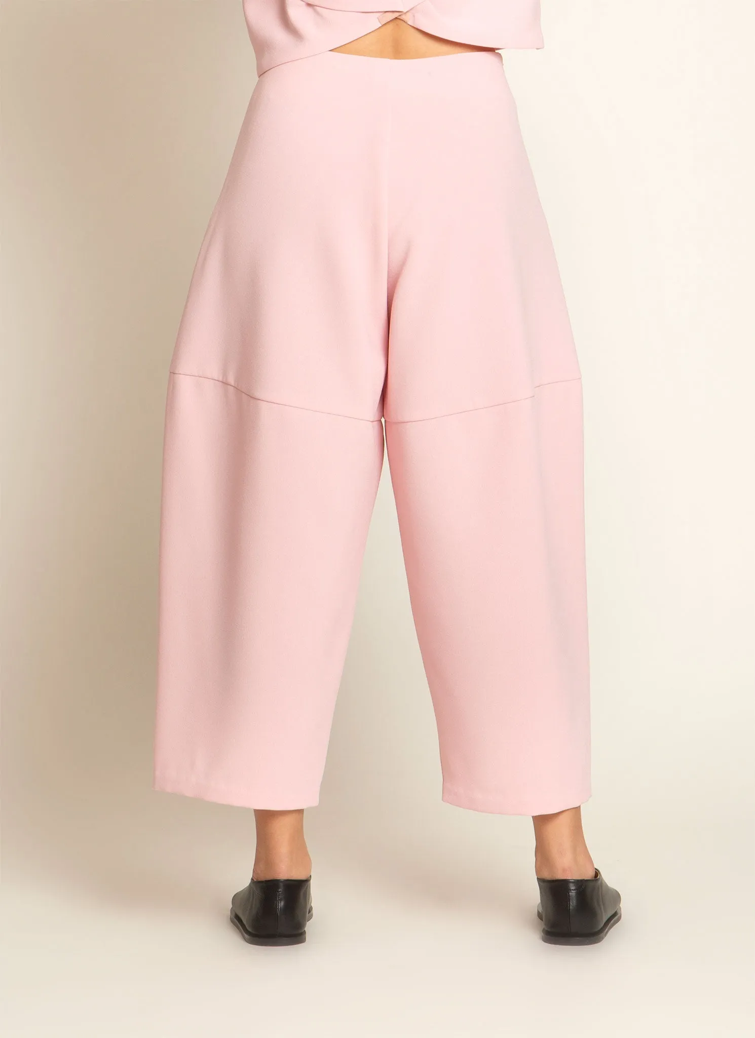 Cachuabi Tomato Tapered Billow Pocket Pant in Soft Pink