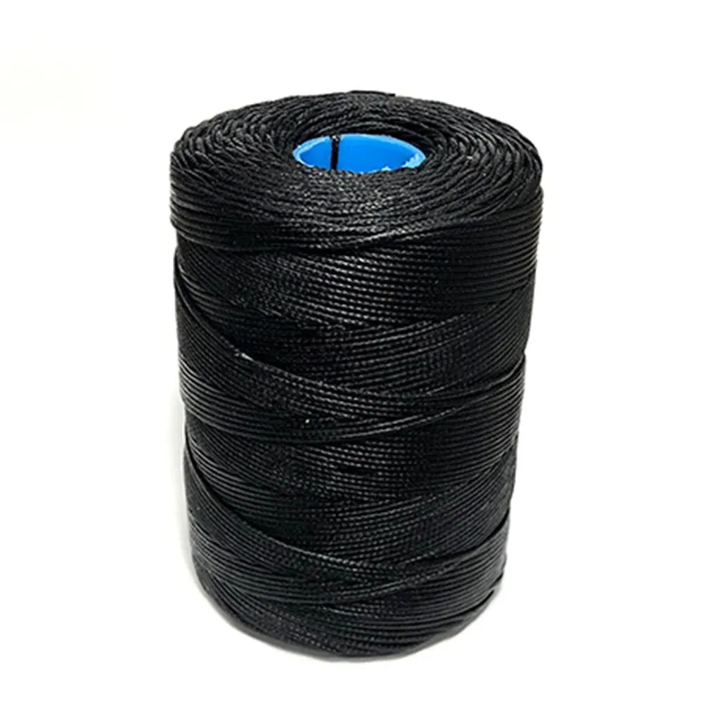 Coats Classic Waxed Braided Polyester Thread