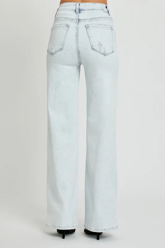 Light Washed Classic Jeans