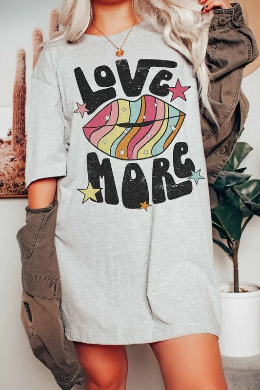 LOVE MORE GROOVY GRAPHIC TEE