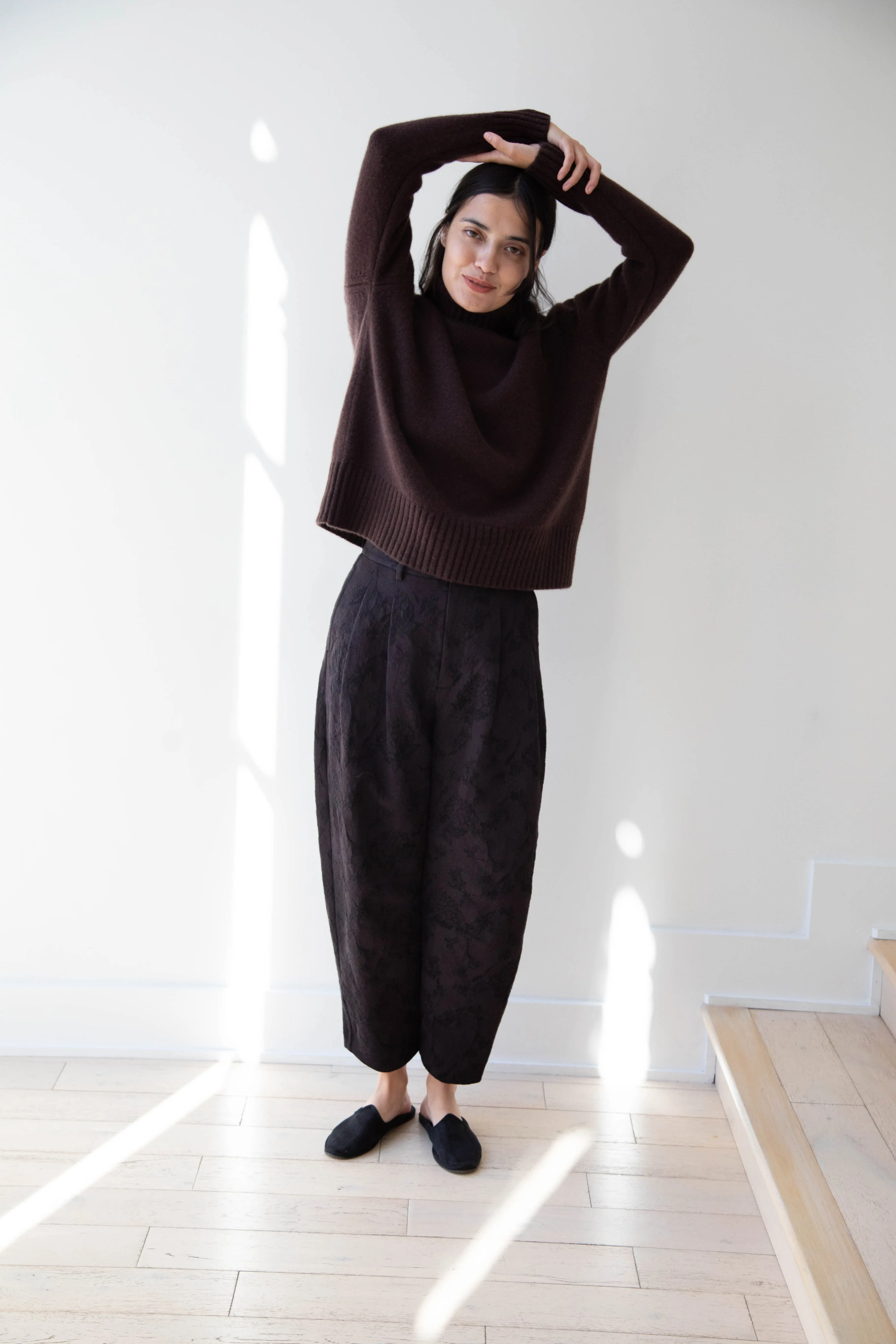 Makié | Cashmere Turtleneck Sweater in Chocolate