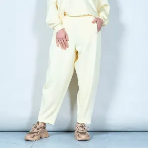 Relaxed wide-leg elastic trousers wholesale