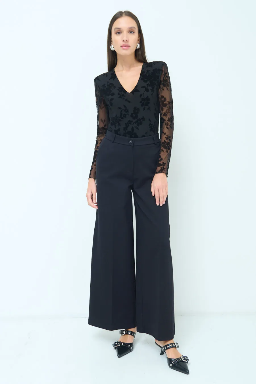 Wide-leg tailored trousers wholesale